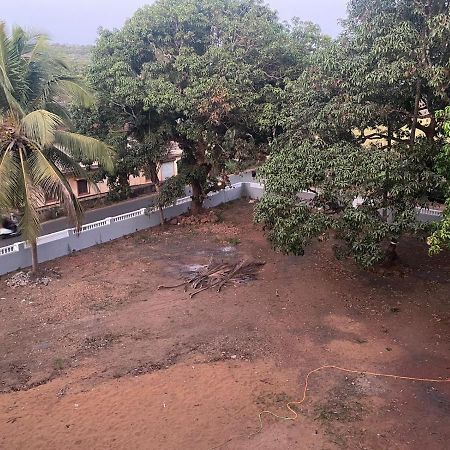 Calangute Avenue Hotel Exterior photo